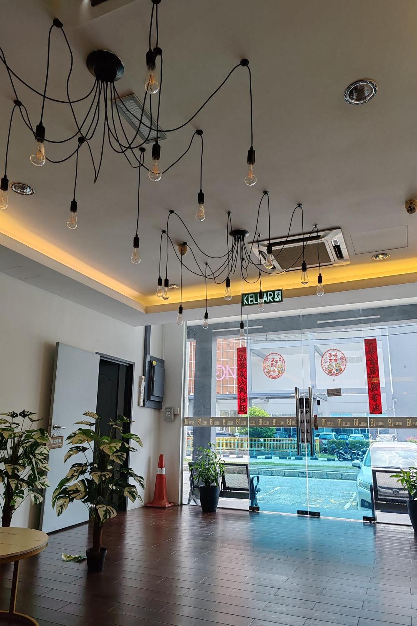 Hotel 18, Ipoh Aeon Mall Extérieur photo